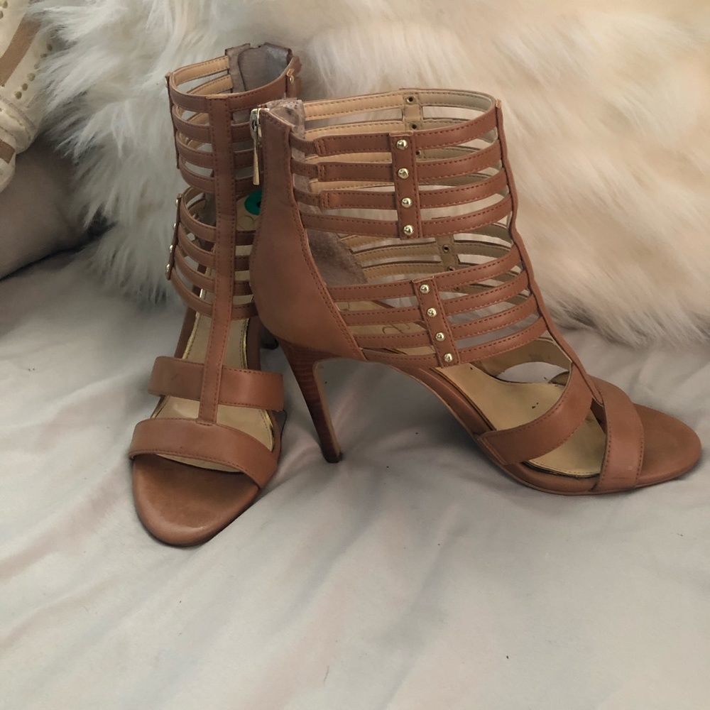 Jessica Simpson high heels